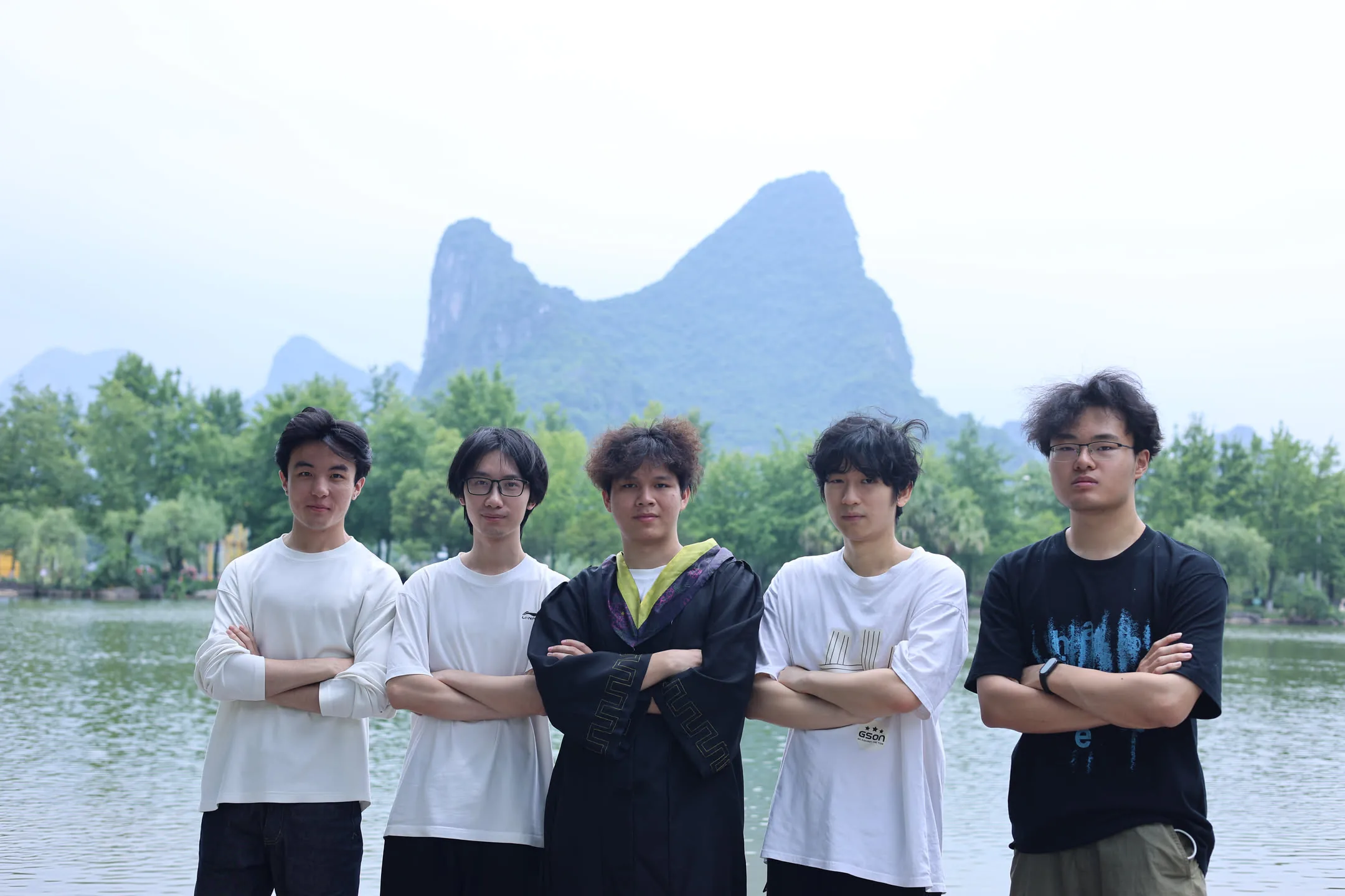 立赞毕业照2